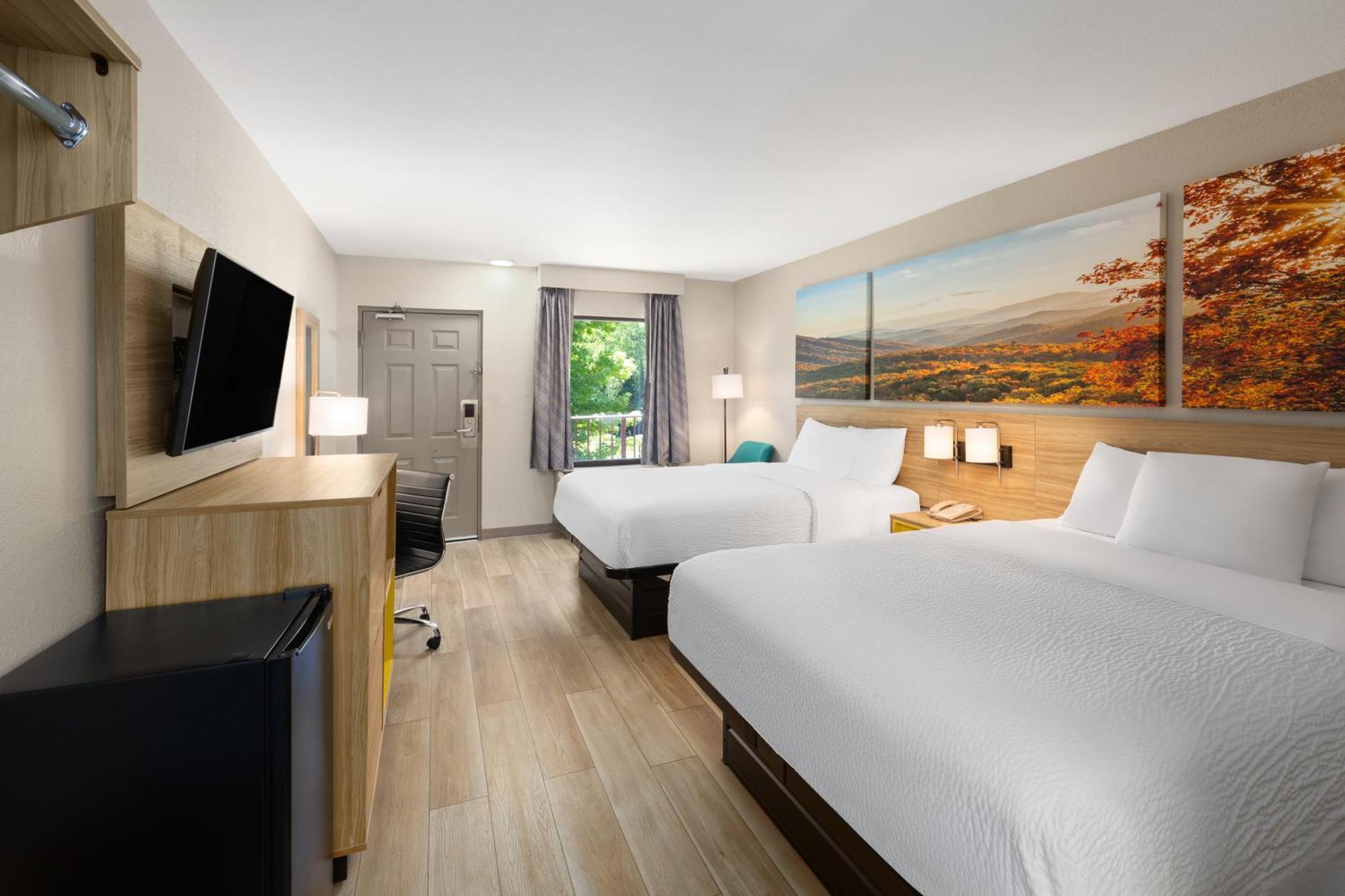 Days Inn By Wyndham Helen Dış mekan fotoğraf