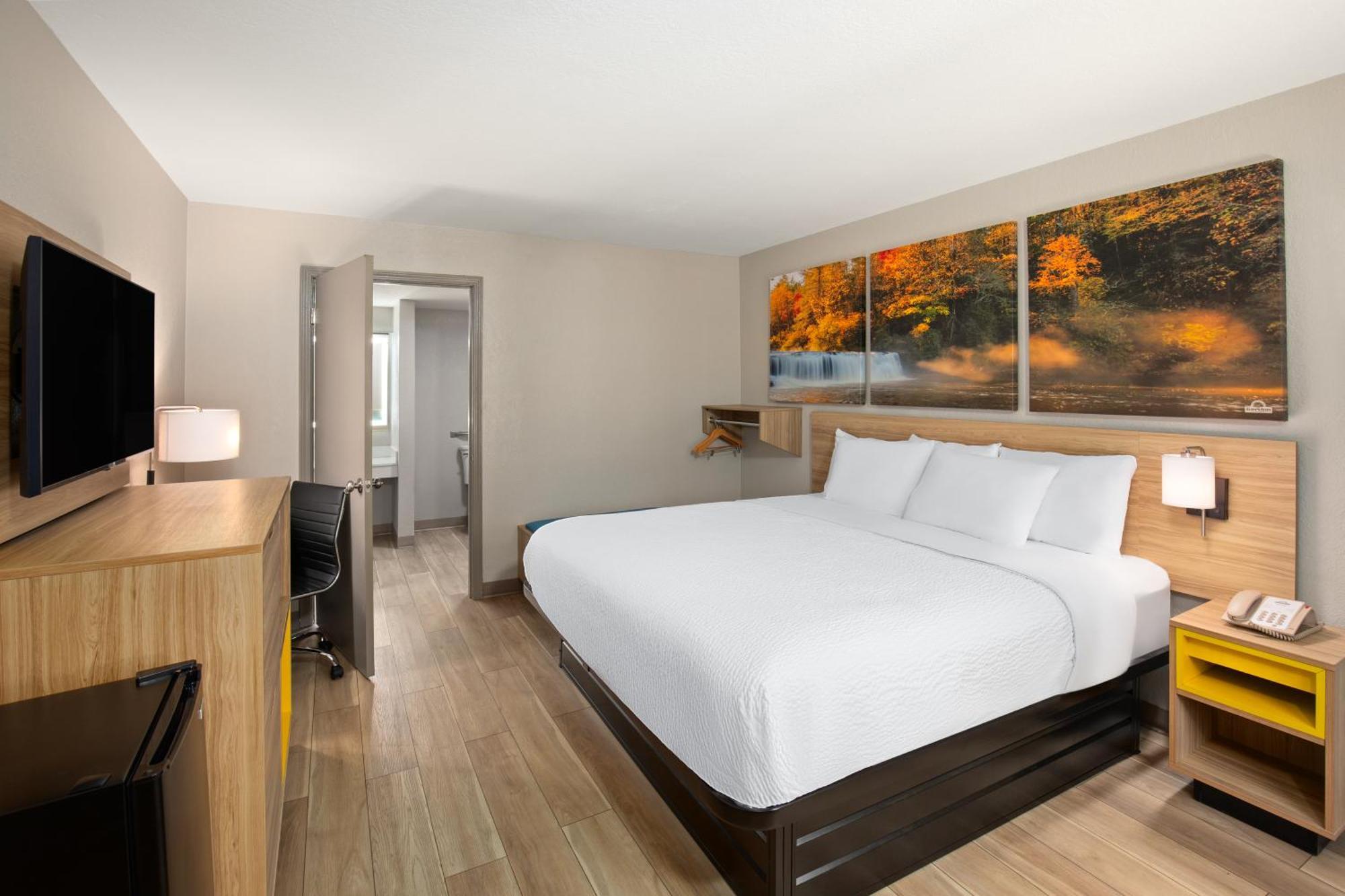 Days Inn By Wyndham Helen Dış mekan fotoğraf